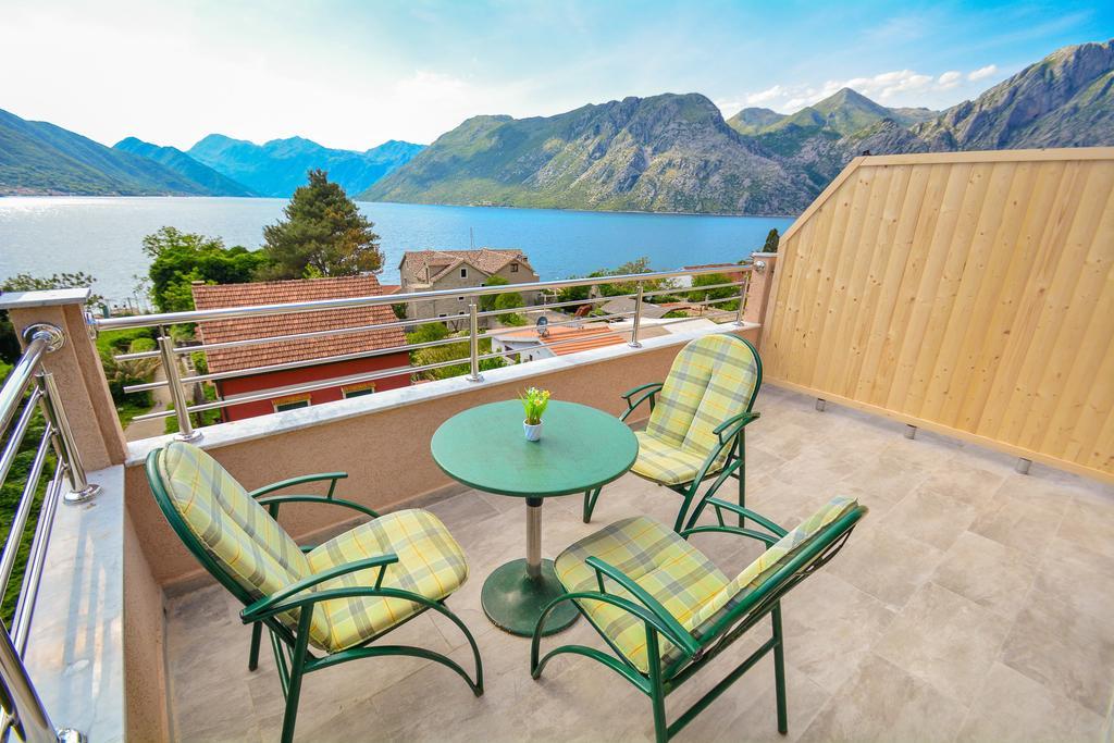 Bocche Di Cattaro Apartments ภายนอก รูปภาพ
